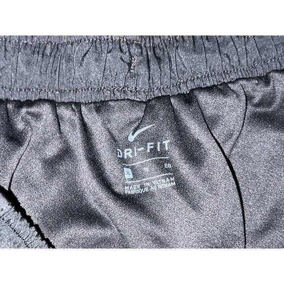 Nike Dri-Fit Black Running Shorts w/ Inner Lining Size Medium Womens Lightweight - Picture 2 of 4